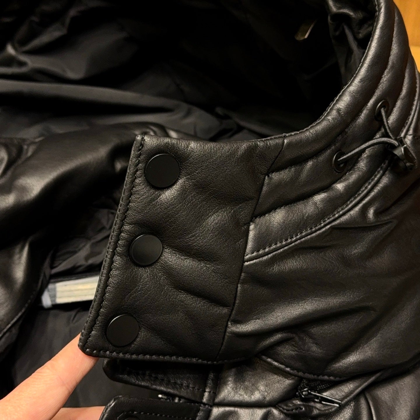 롱 트렌치 레더코트 (Long trench leather coat)