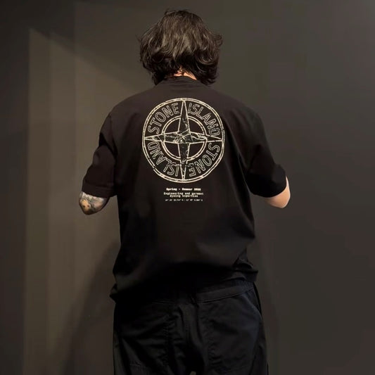 디스트레스드 티셔츠 (Distressed T-shirt)