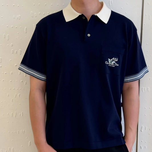 자수 티셔츠 (embroidered t-shirt)