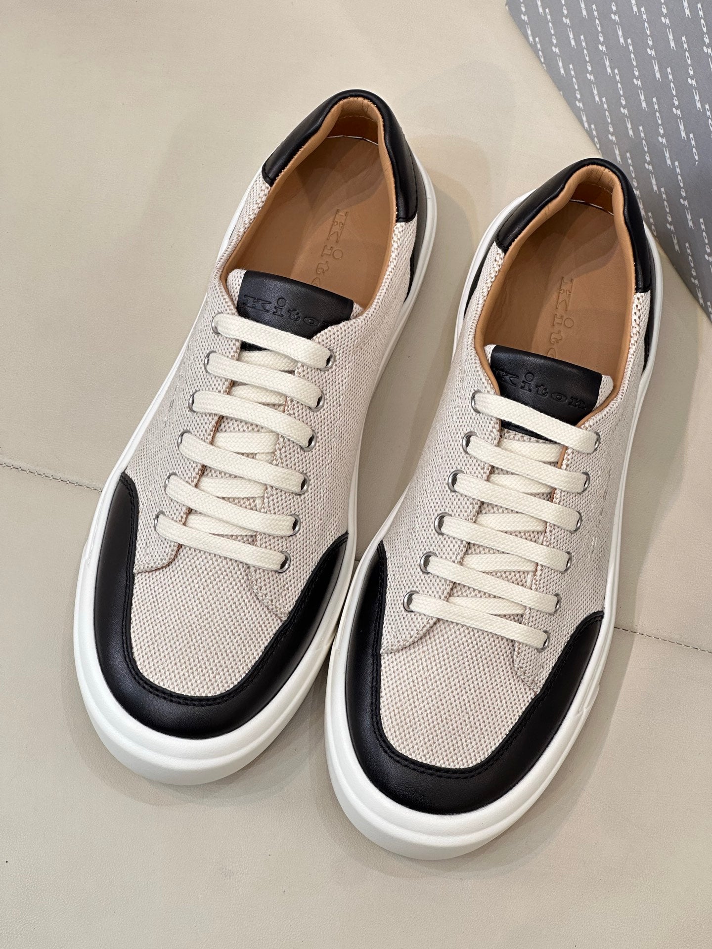 컬러블록 스니커즈 (Colorblock sneakers)