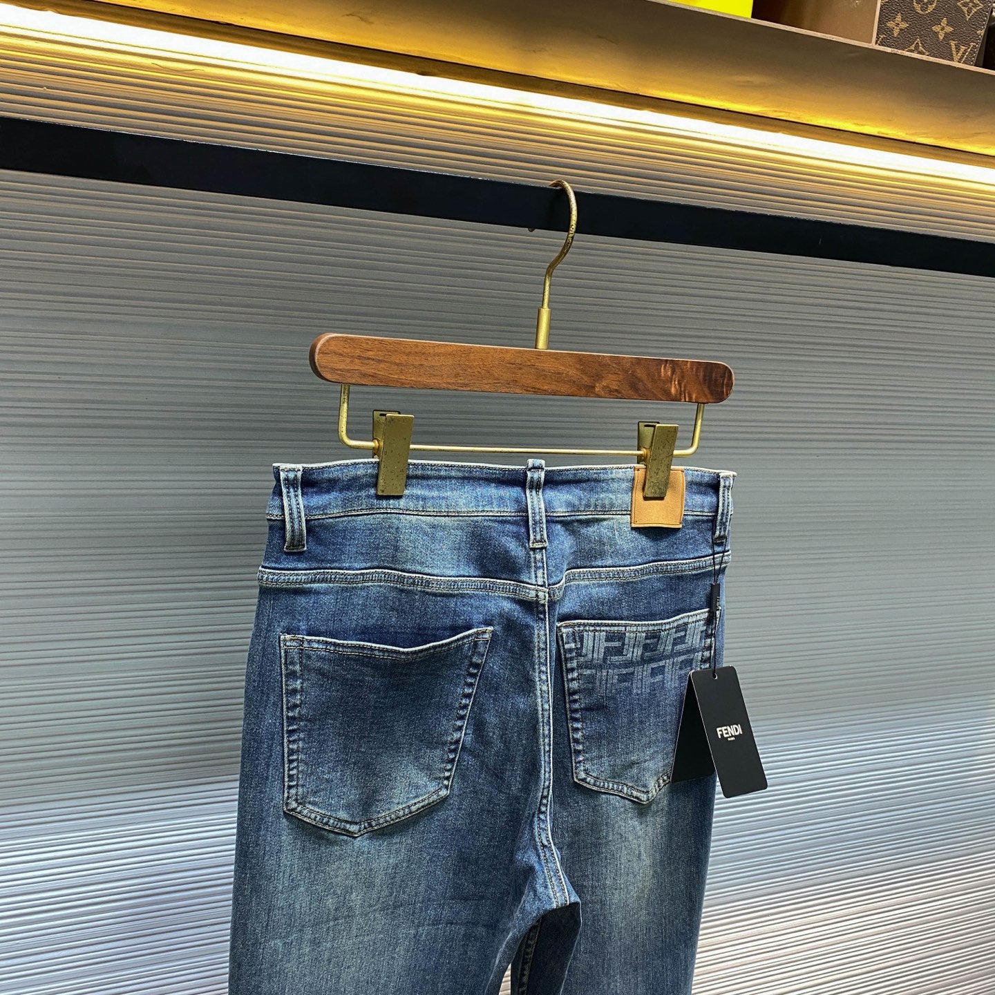 스트레치 청바지 (stretch jeans)