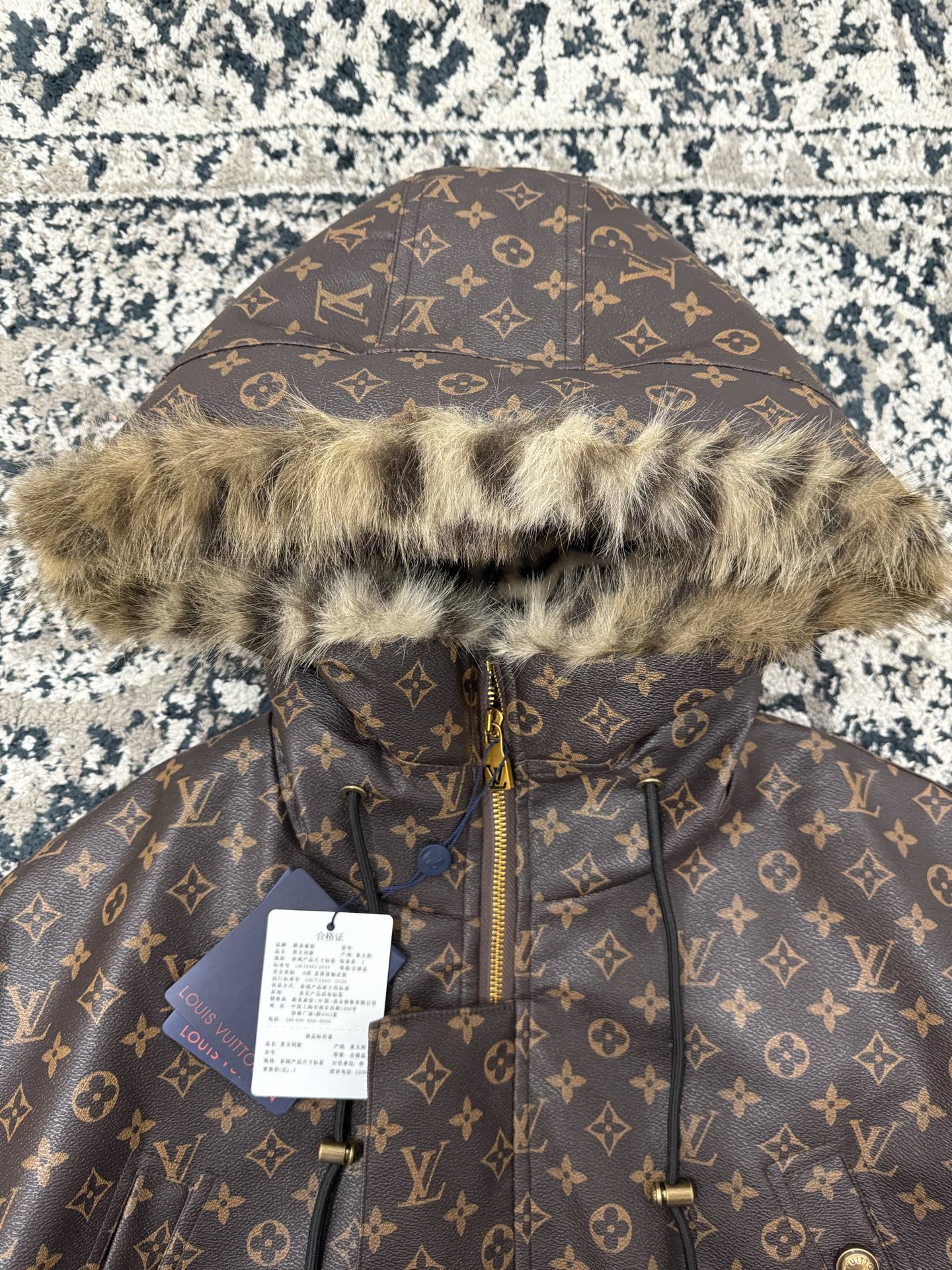 니고 무스탕 (Nigo Mustang)