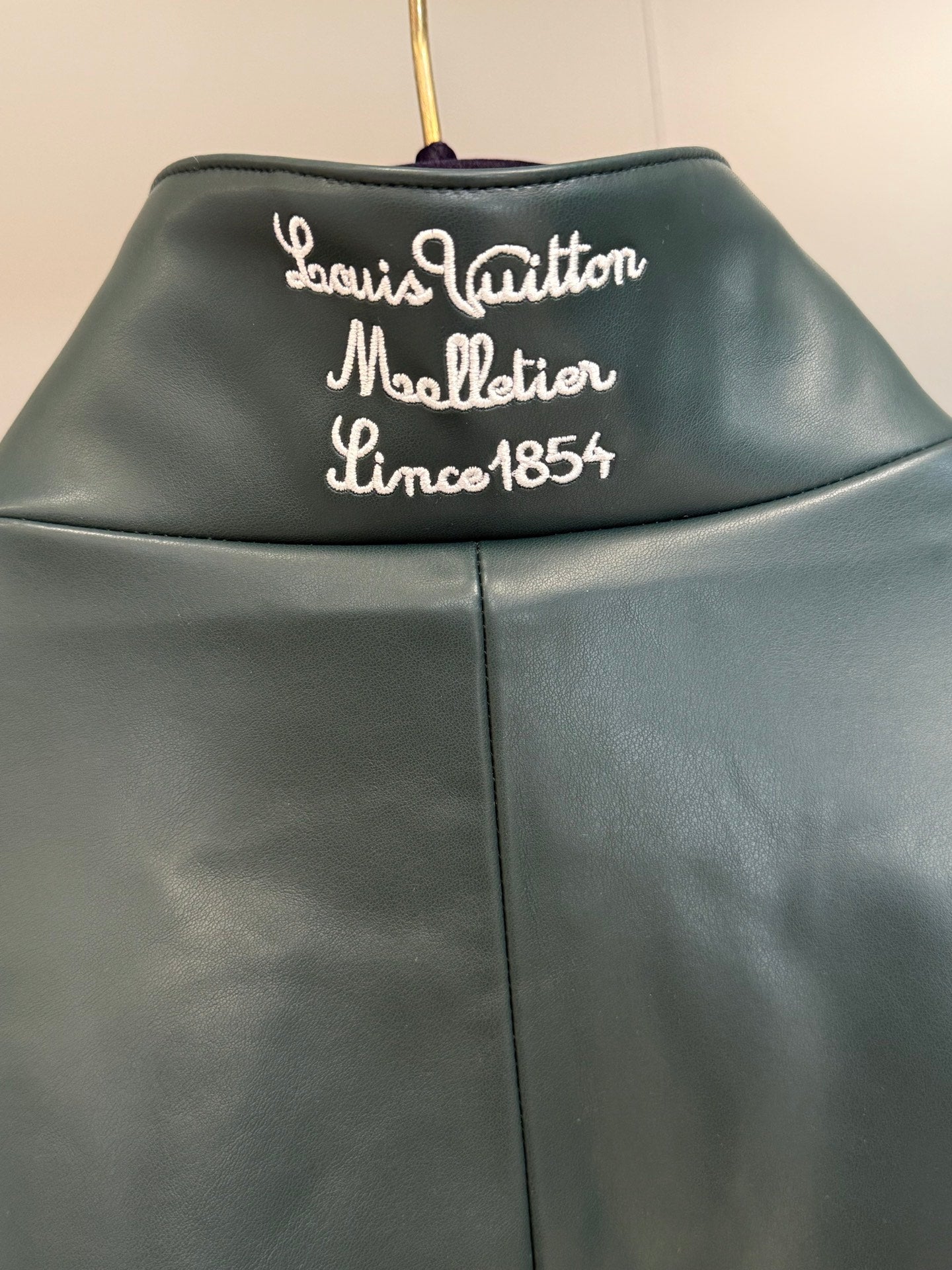 프레피 가죽점퍼 (preppy leather jacket)