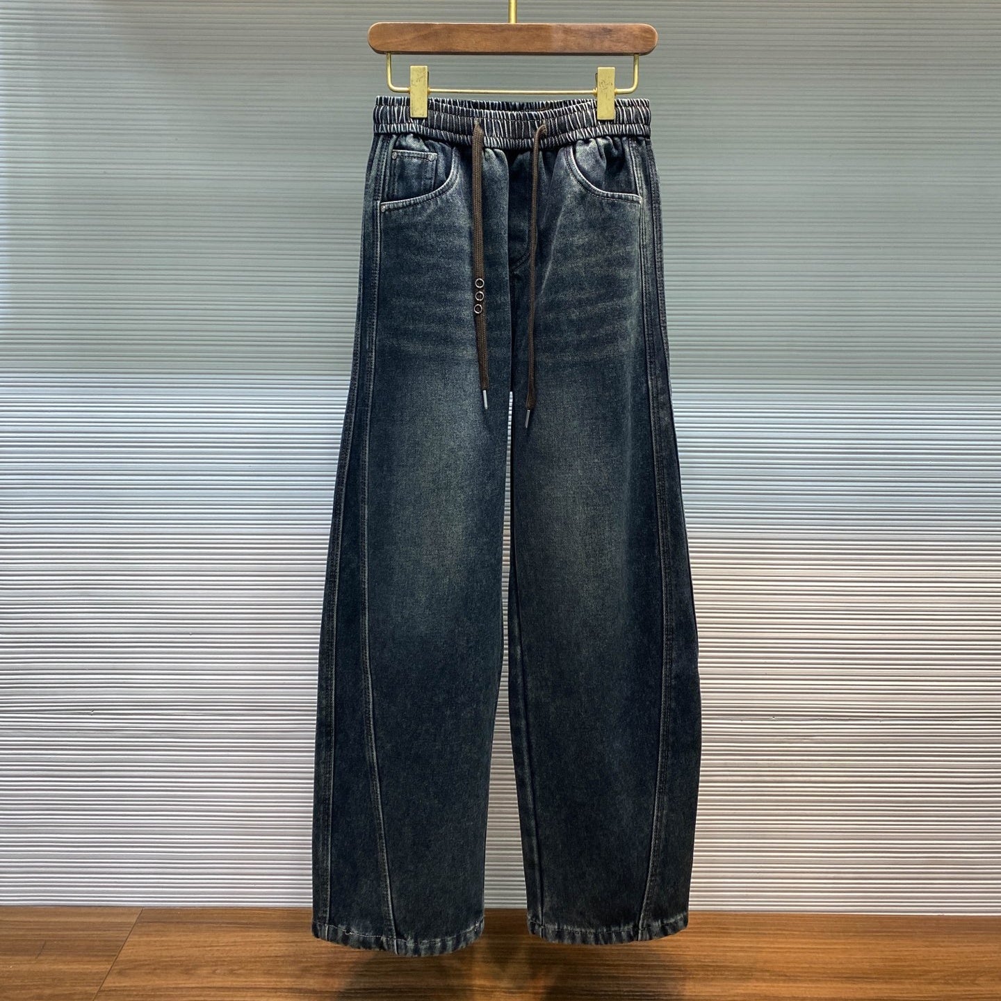 드로스트링 밴딩청바지 (Drawstring banding jeans)
