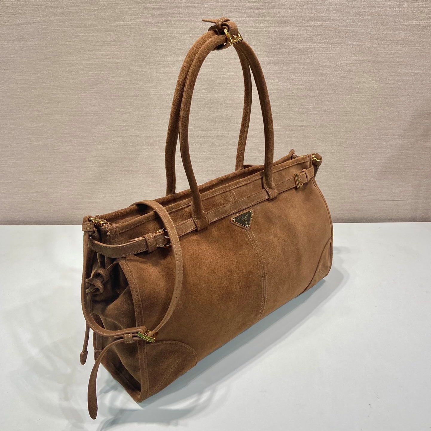 스웨이드 토트백 (Suede tote bag)