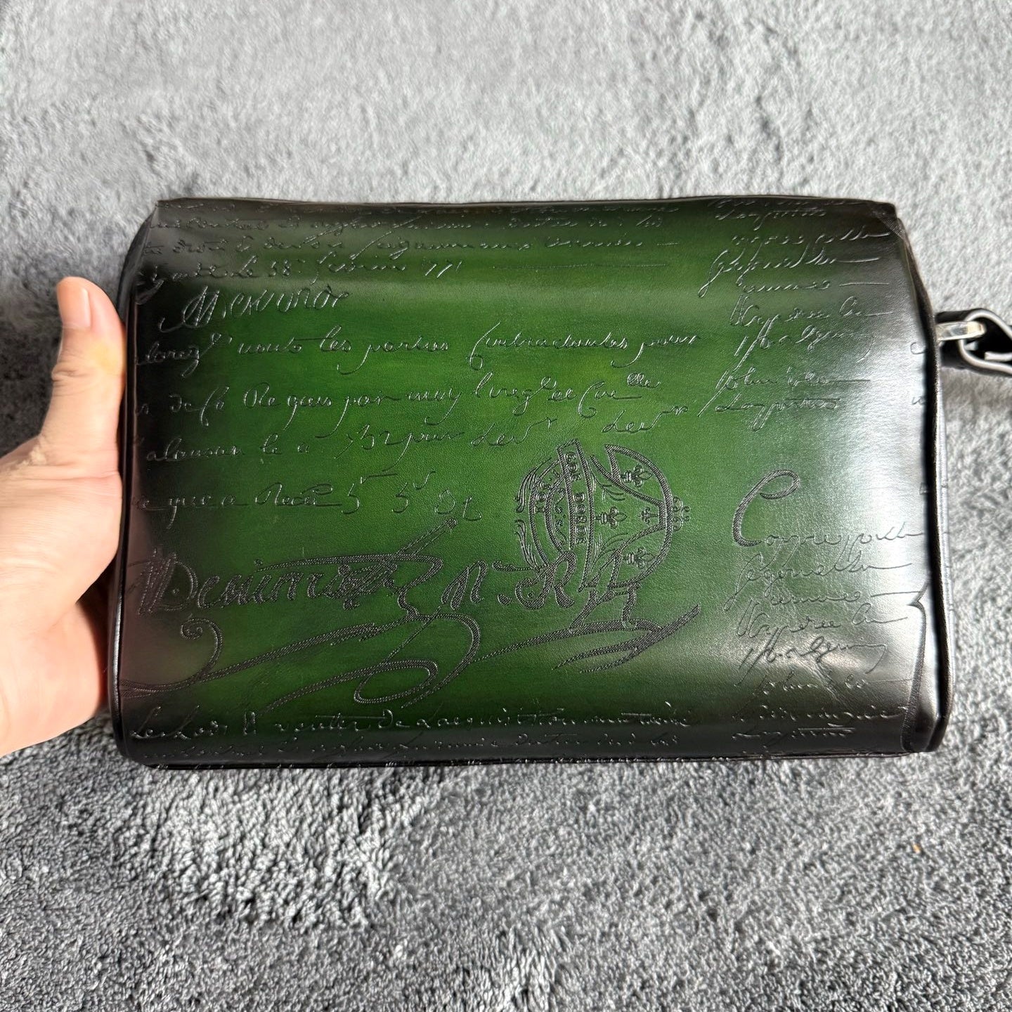 스크리토 클러치백 (Scritto Clutch Bag)