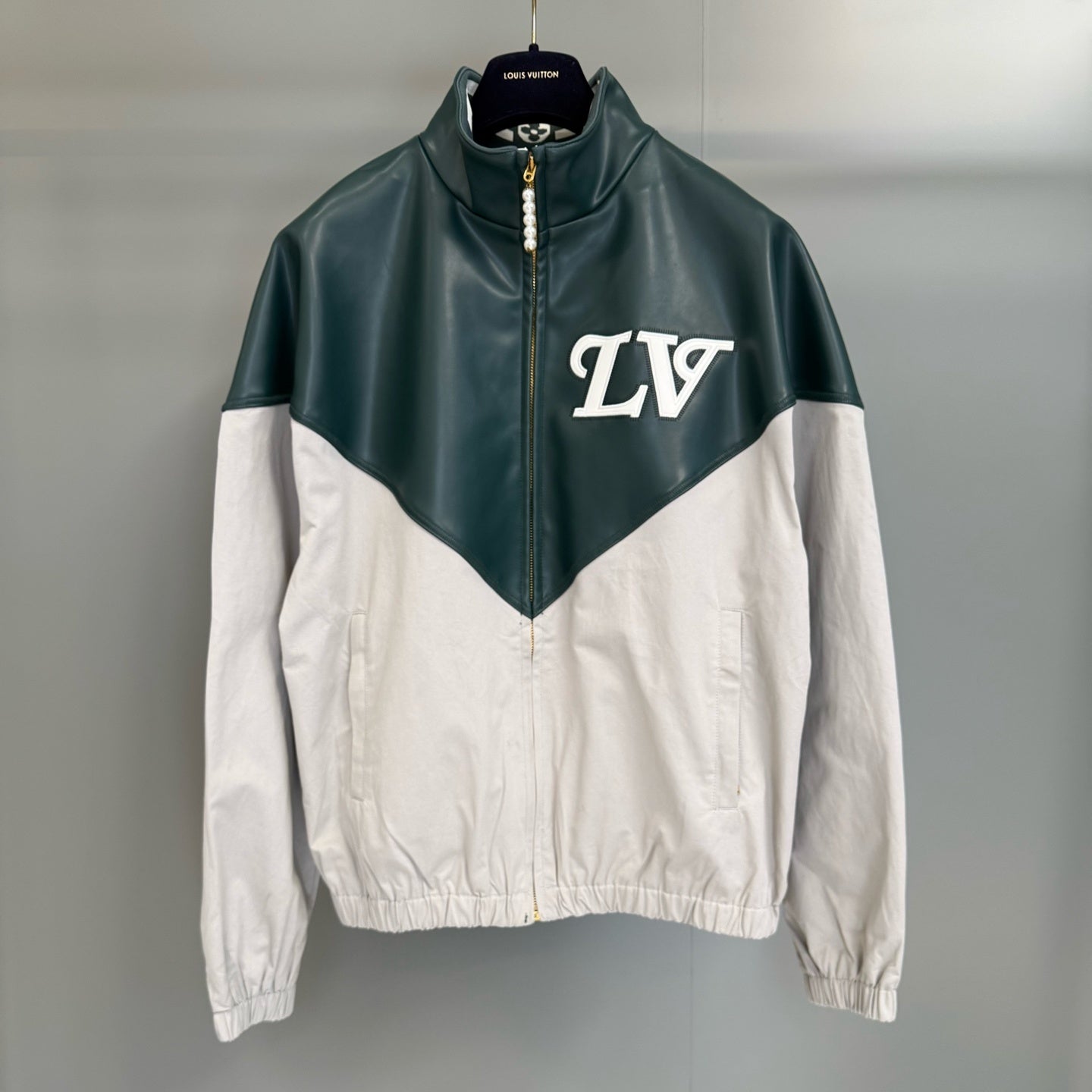 프레피 가죽점퍼 (preppy leather jacket)