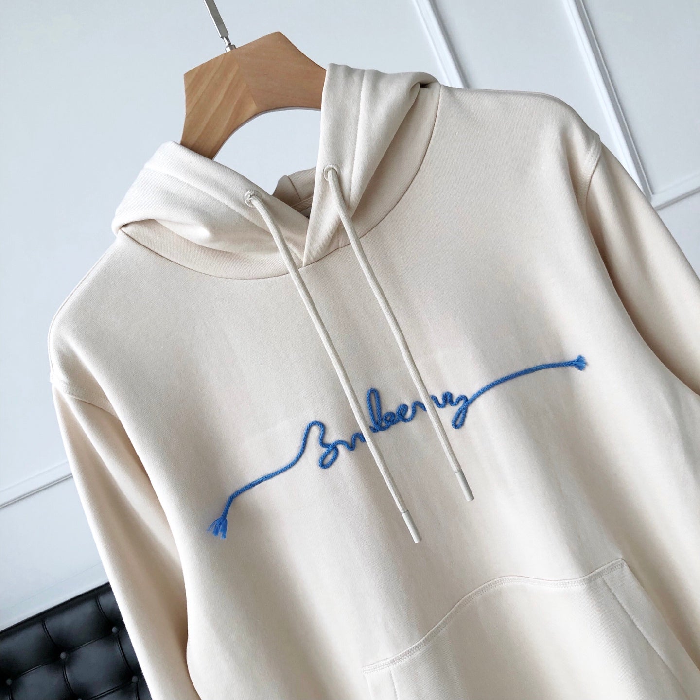 드로스트링 후드티 (Drawstring hoodie)
