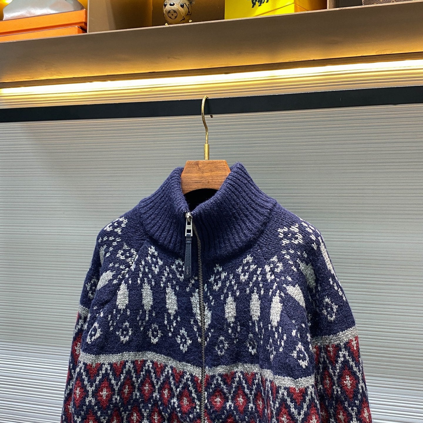 페어 아일 가디건 (Fair Isle Cardigan)