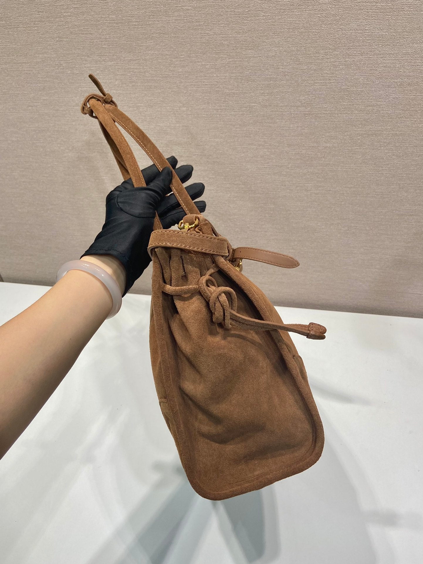 스웨이드 토트백 (Suede tote bag)