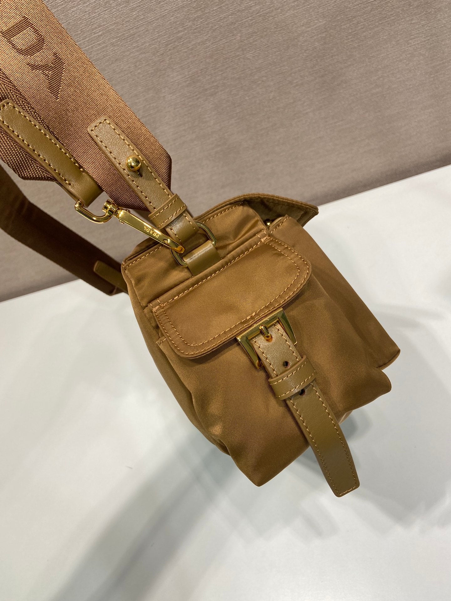포켓 토트백 (Pocket Tote Bag)