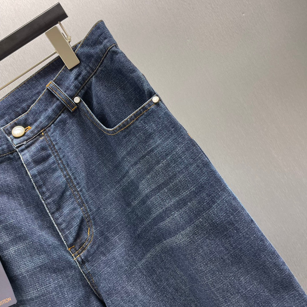 루 워시드 데님진 (Lou Washed Denim Jeans)