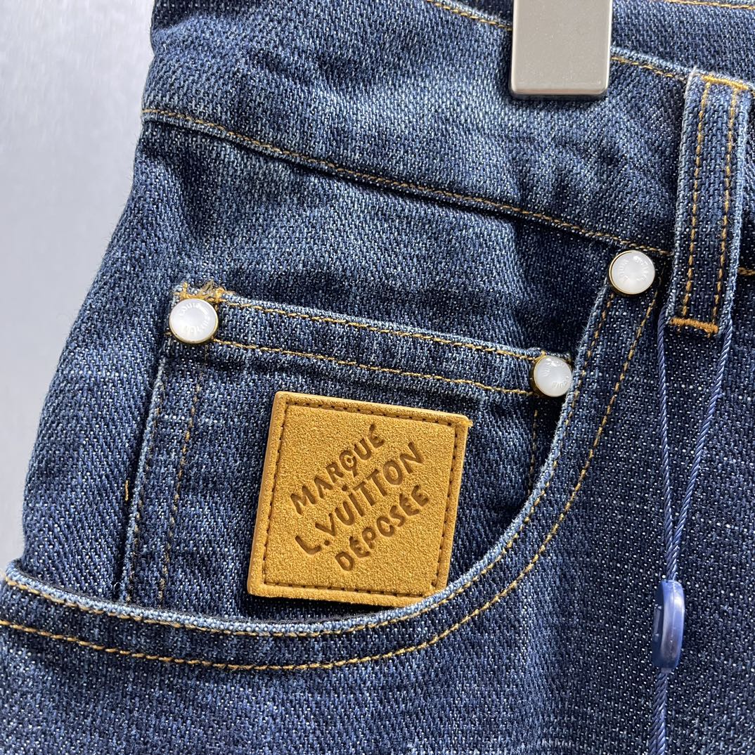 루 워시드 데님진 (Lou Washed Denim Jeans)