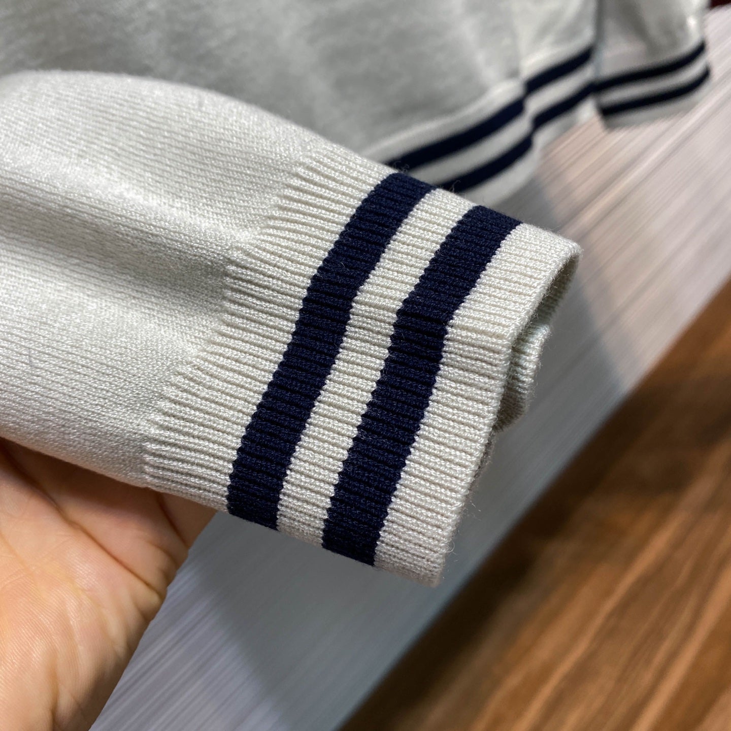 텐셀 블렌드 니트 (Tencel blend knit)