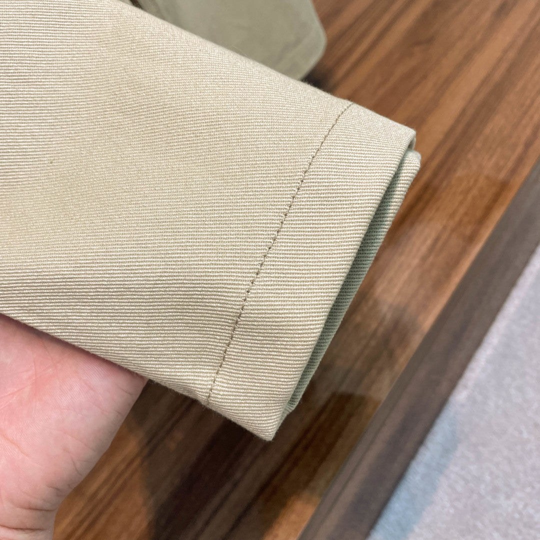 플레이트 팬츠 (Pleated pants)