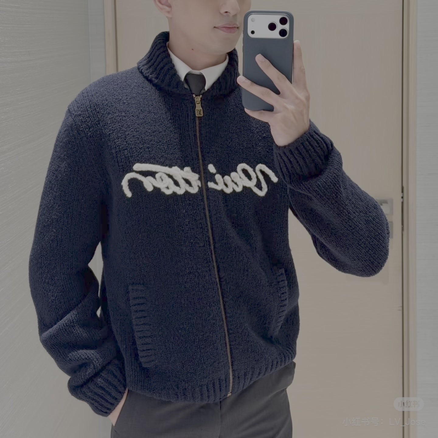 뉴 시즌 가디건 (New Season Cardigan)