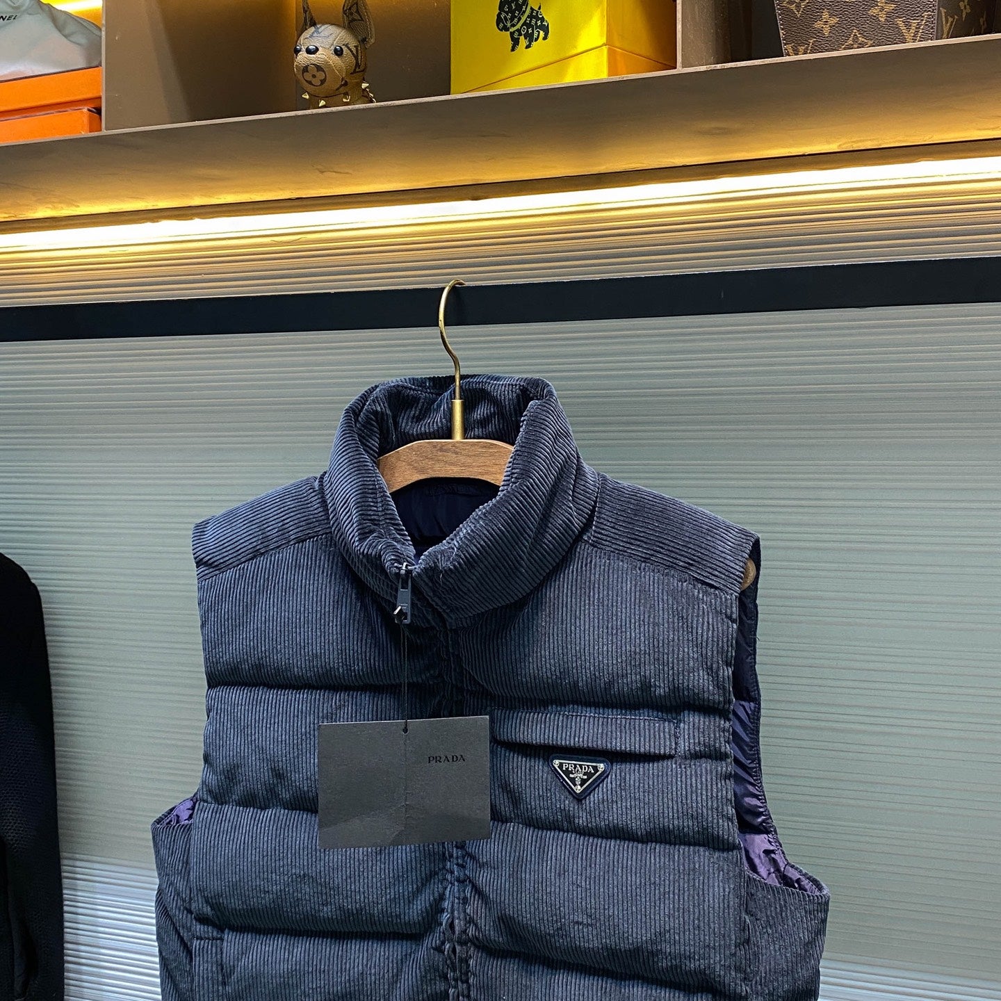 워머 다운 조끼 (warmer down vest)