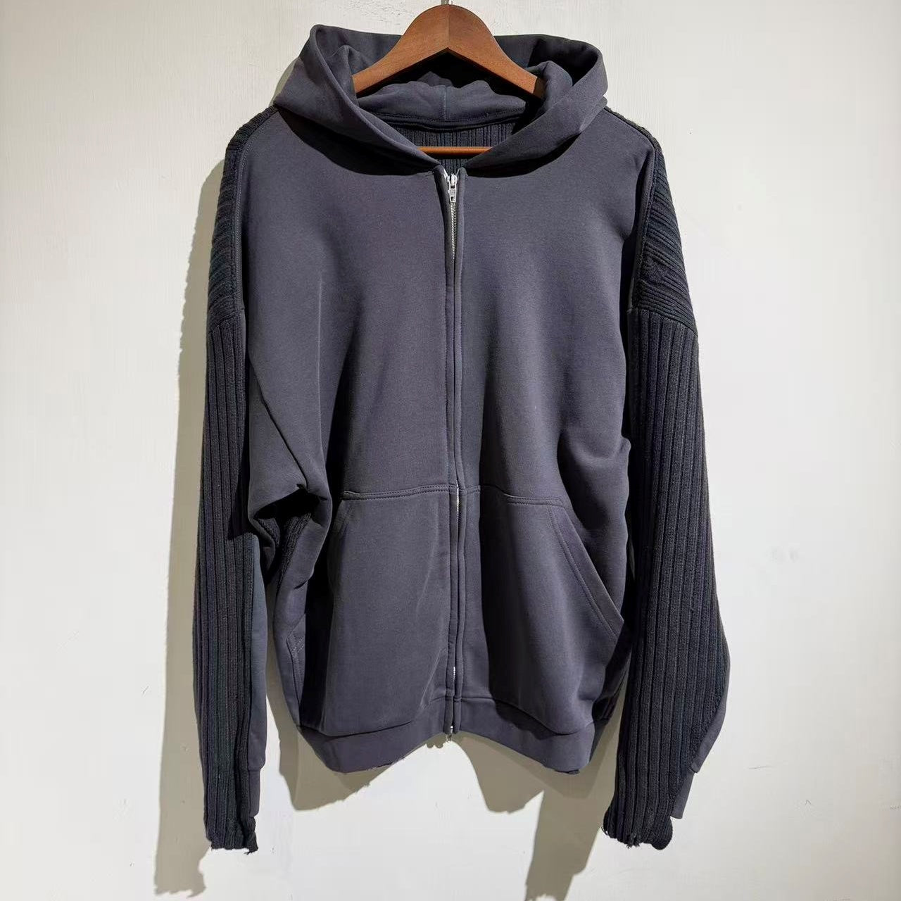 베일 파리 후드점퍼 (Veil Paris Hooded Jumper)