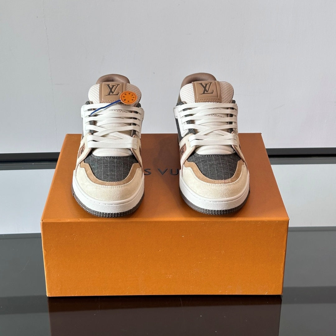트레이너스니커즈 (Trainer Sneakers)