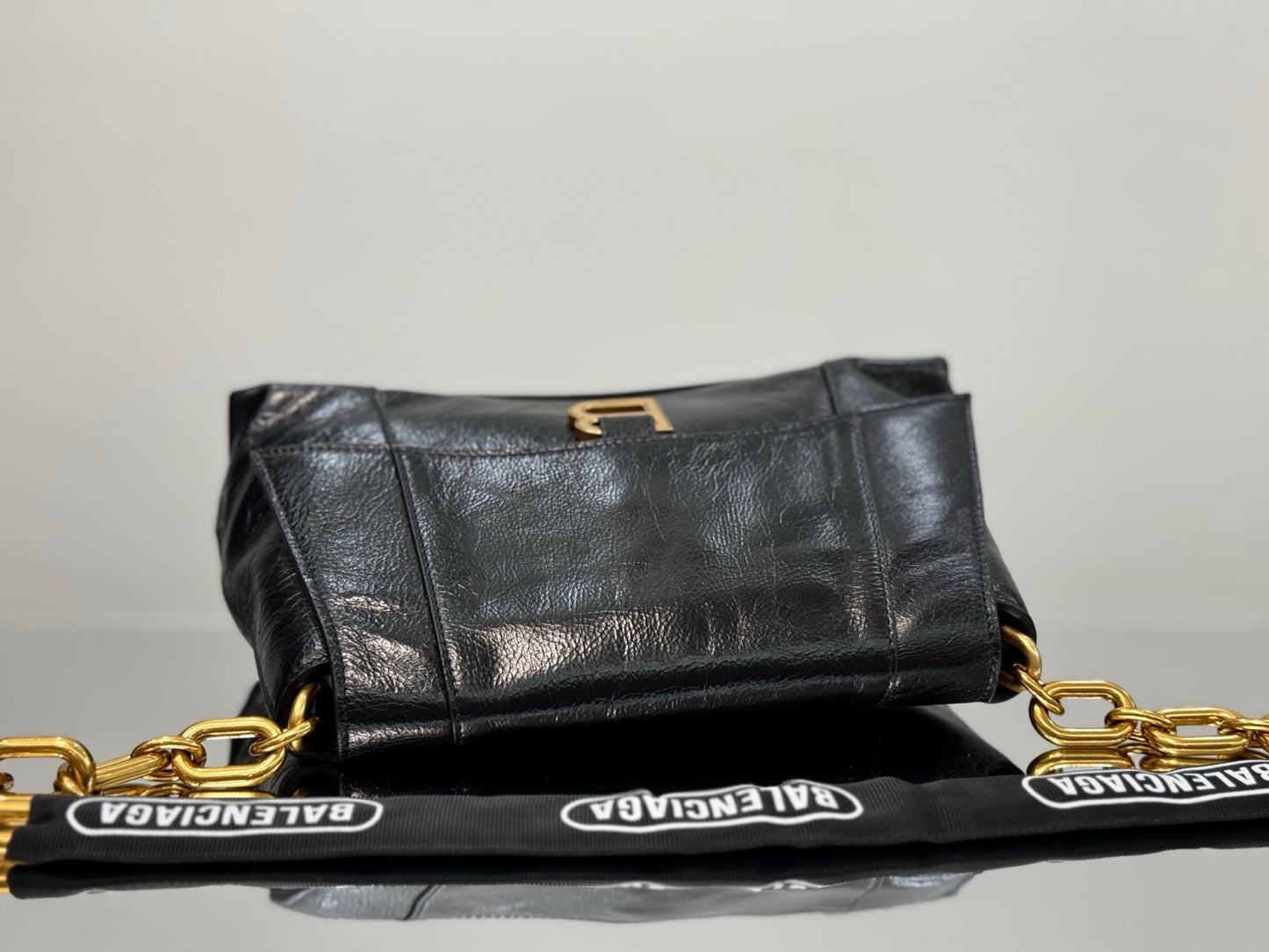 다운타운숄더백 (Downtown shoulder bag)