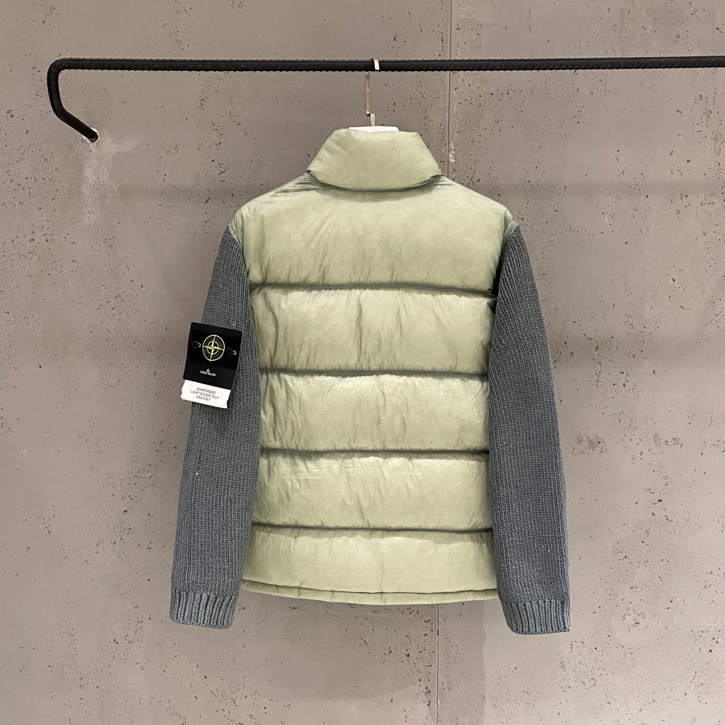 하이브리드 경량패딩 (Hybrid Lightweight Puffer Jacket)