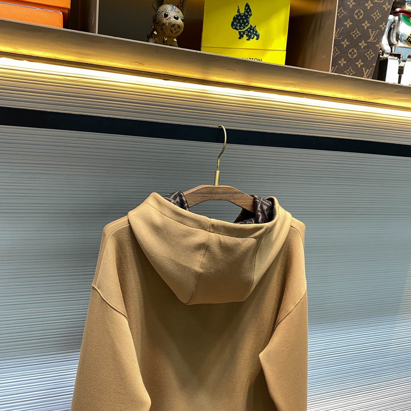에어레이어 후드티셔츠 (Air-layer hoodie)