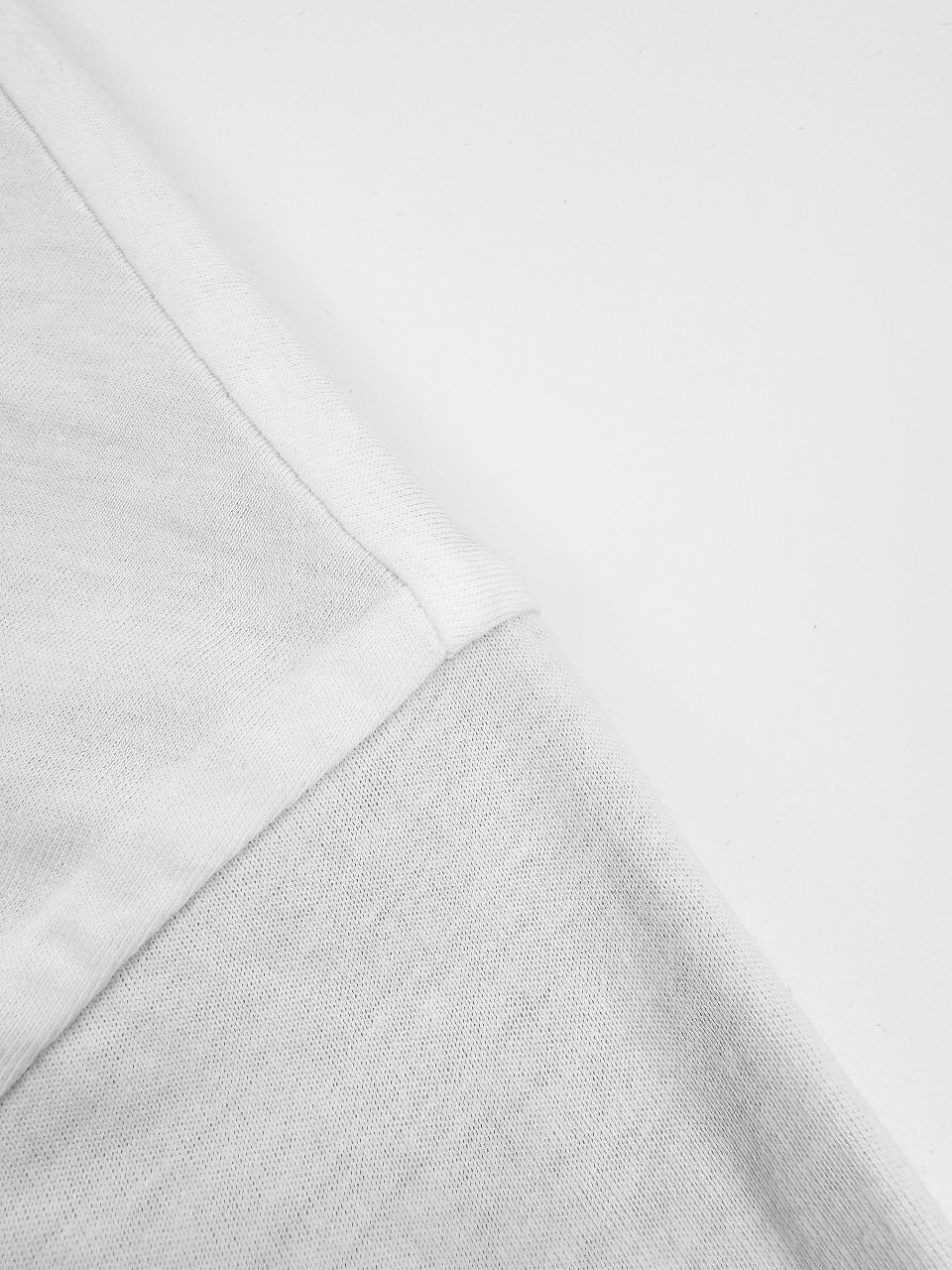 리버시블 티셔츠 (Reversible T-shirt)