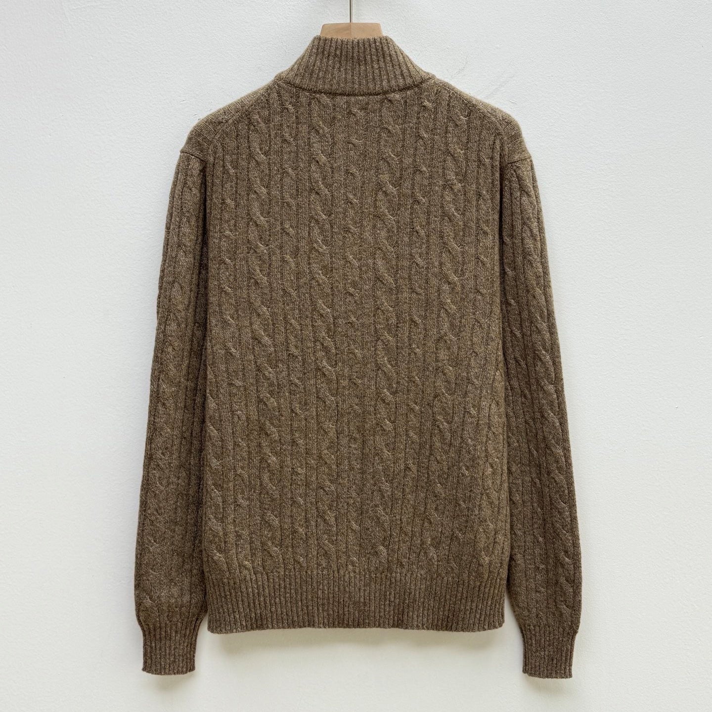 봄버 케이블 니트집업 (Bomber Cable Knit Zip-up)