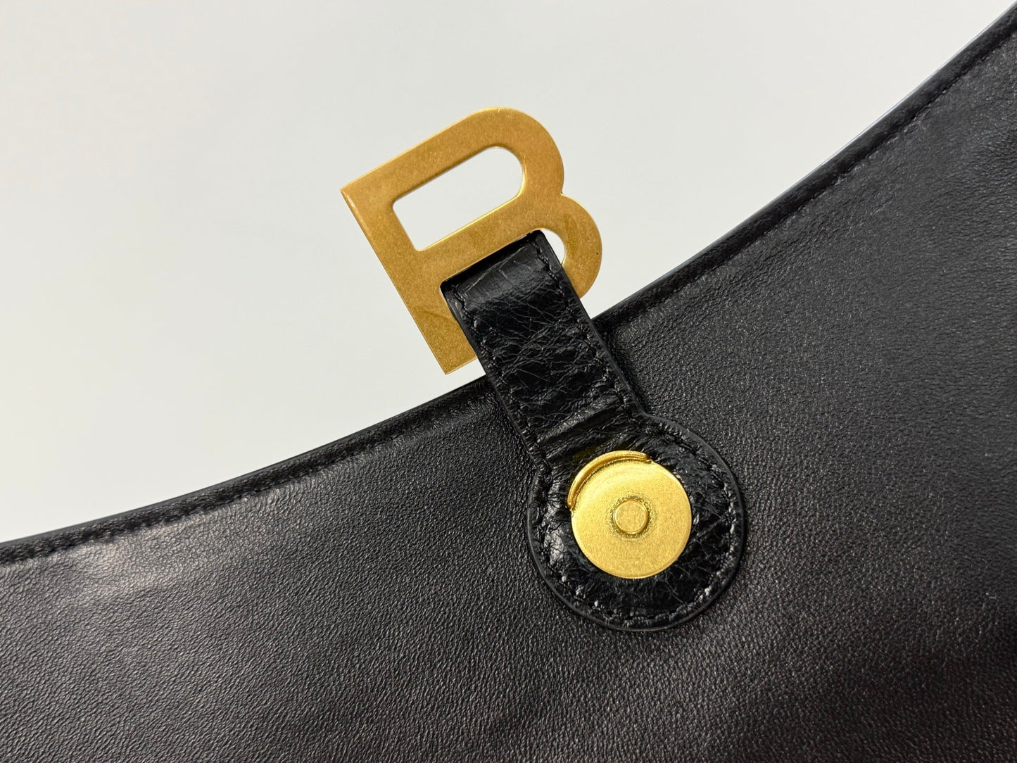 다운타운숄더백 (Downtown shoulder bag)