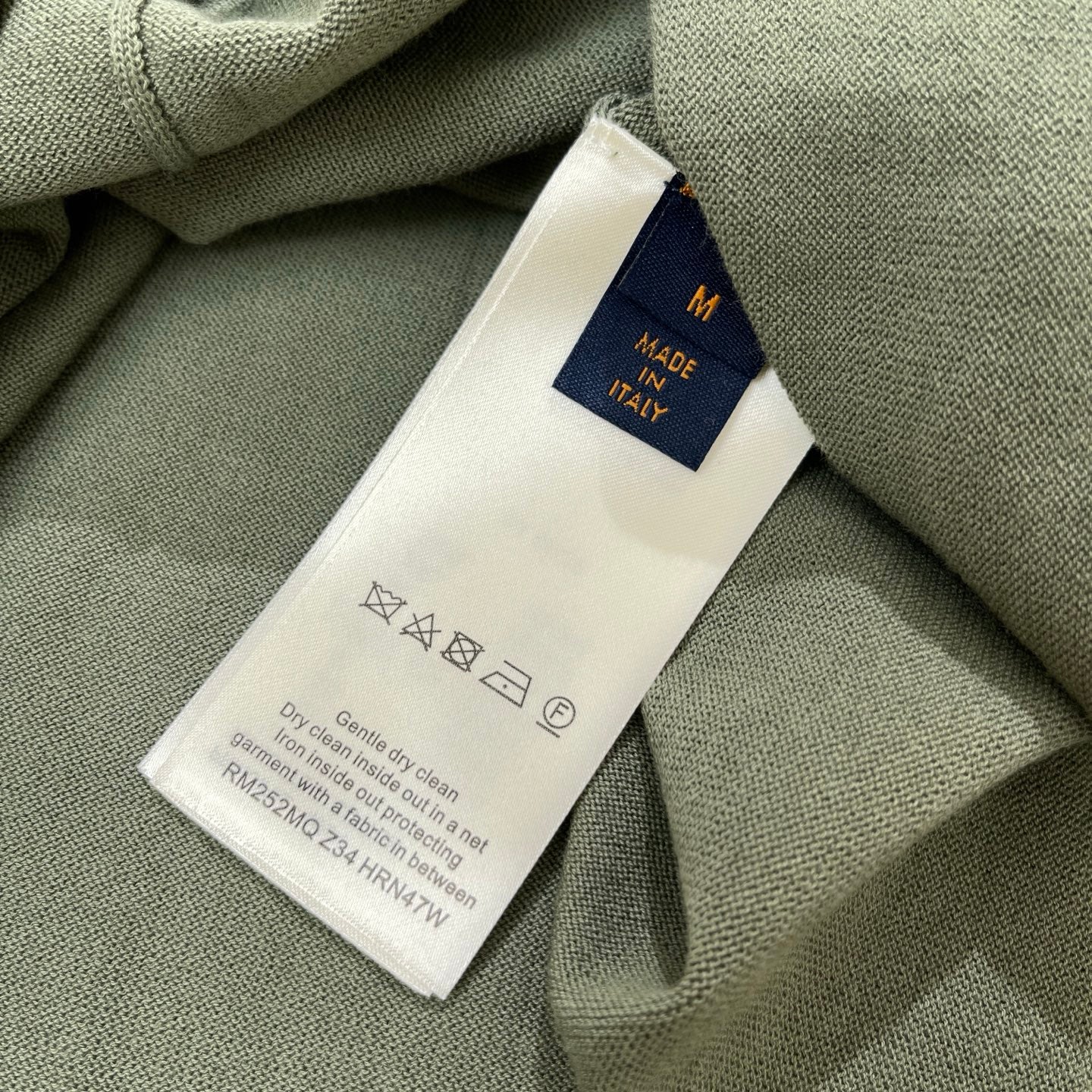자카드 티셔츠 (jacquard t-shirt)