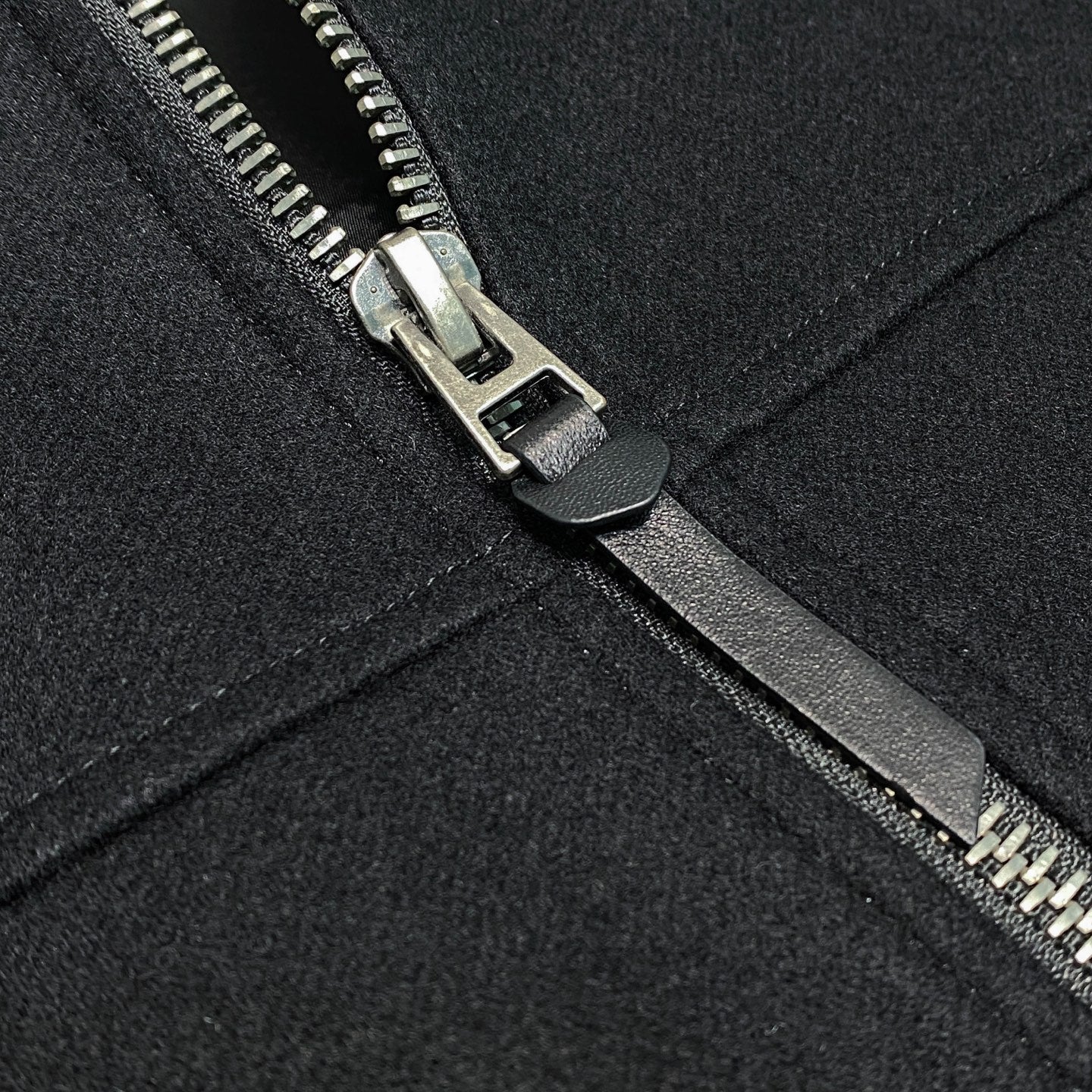 패셔너블 자켓 (fashionable jacket)