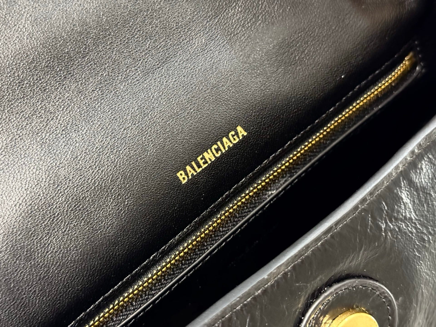 다운타운숄더백 (Downtown shoulder bag)
