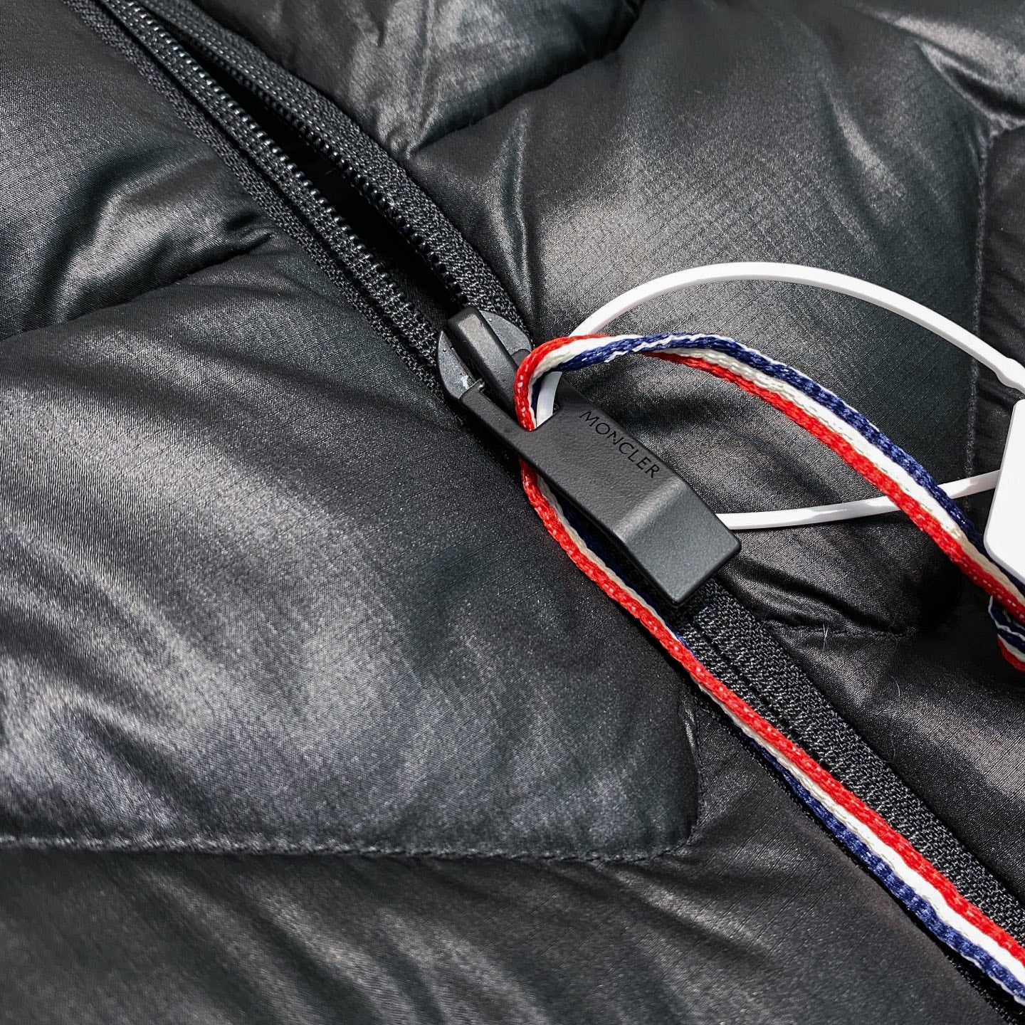 라베르크 패딩 (Laberk padding)