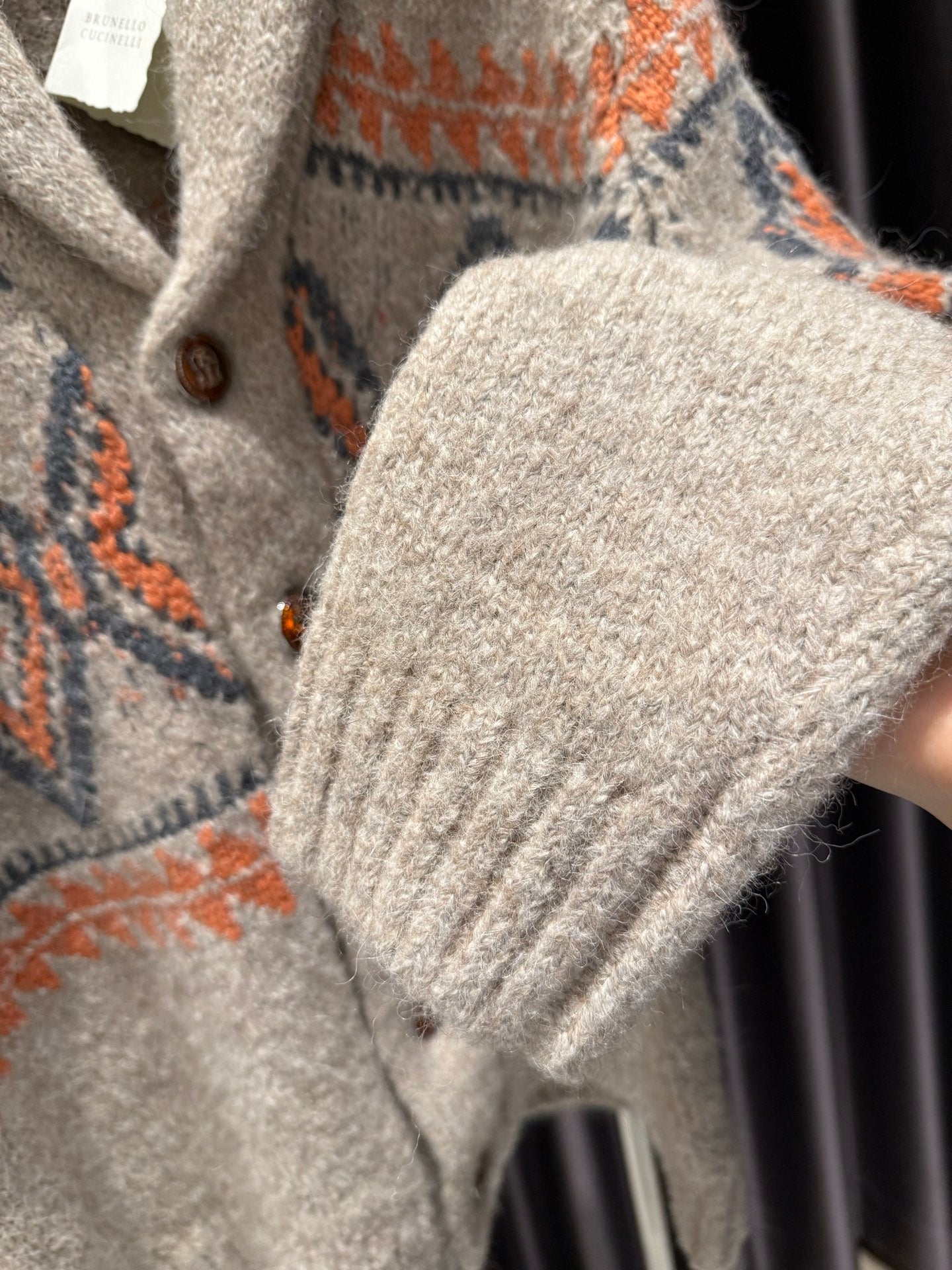 알파카 울 가디건 (Alpaca wool cardigan)
