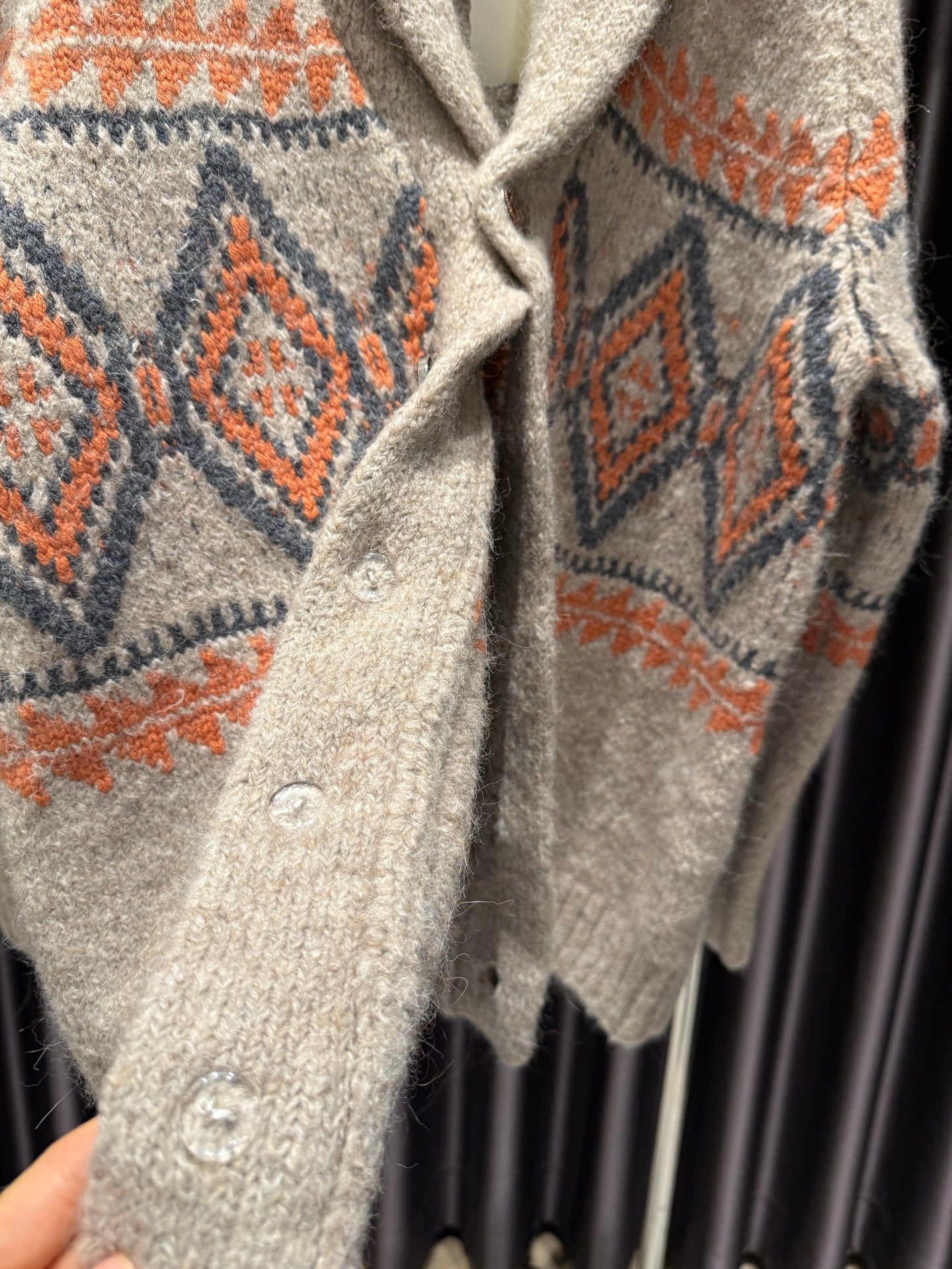 알파카 울 가디건 (Alpaca wool cardigan)