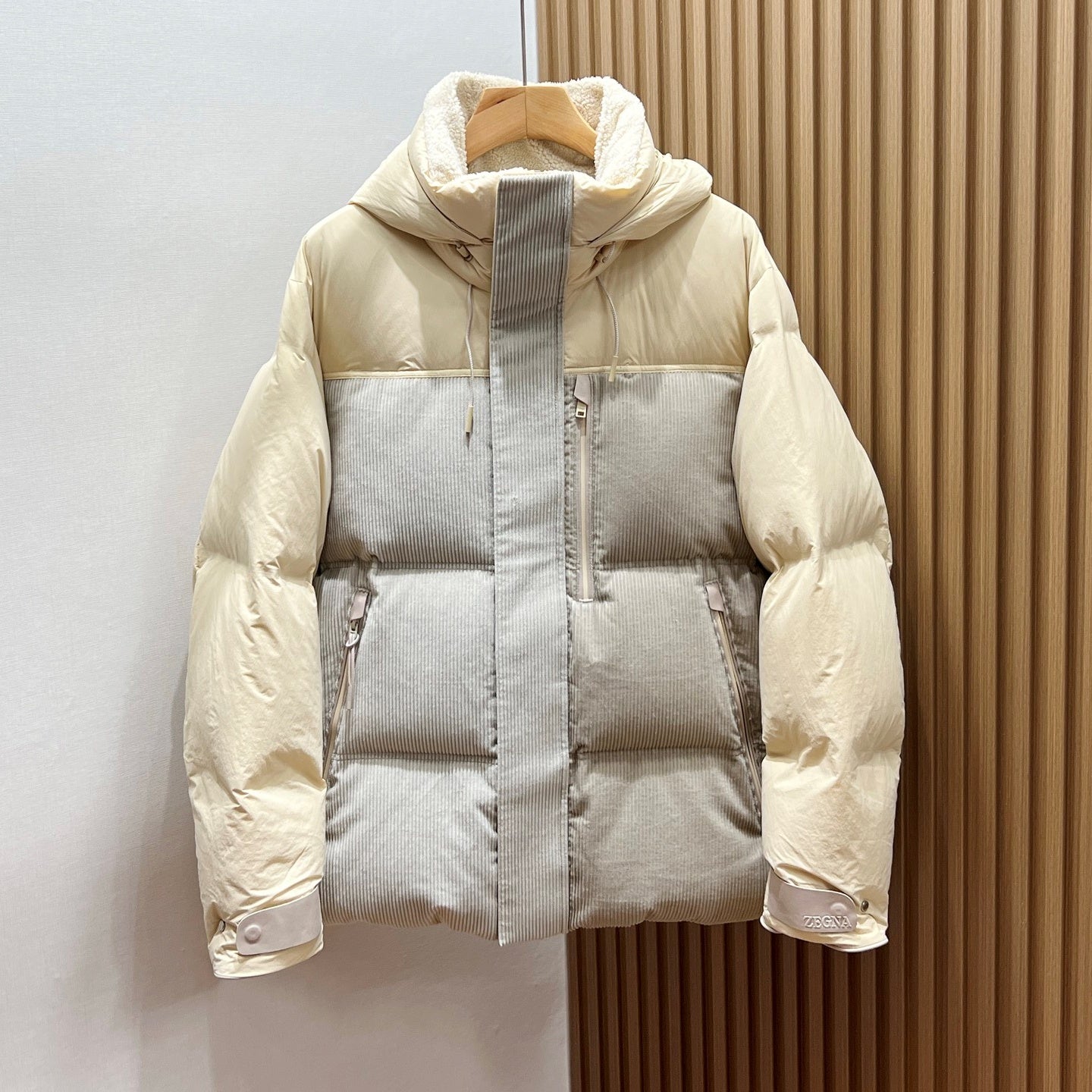 코어 다운 재킷 (core down jacket)