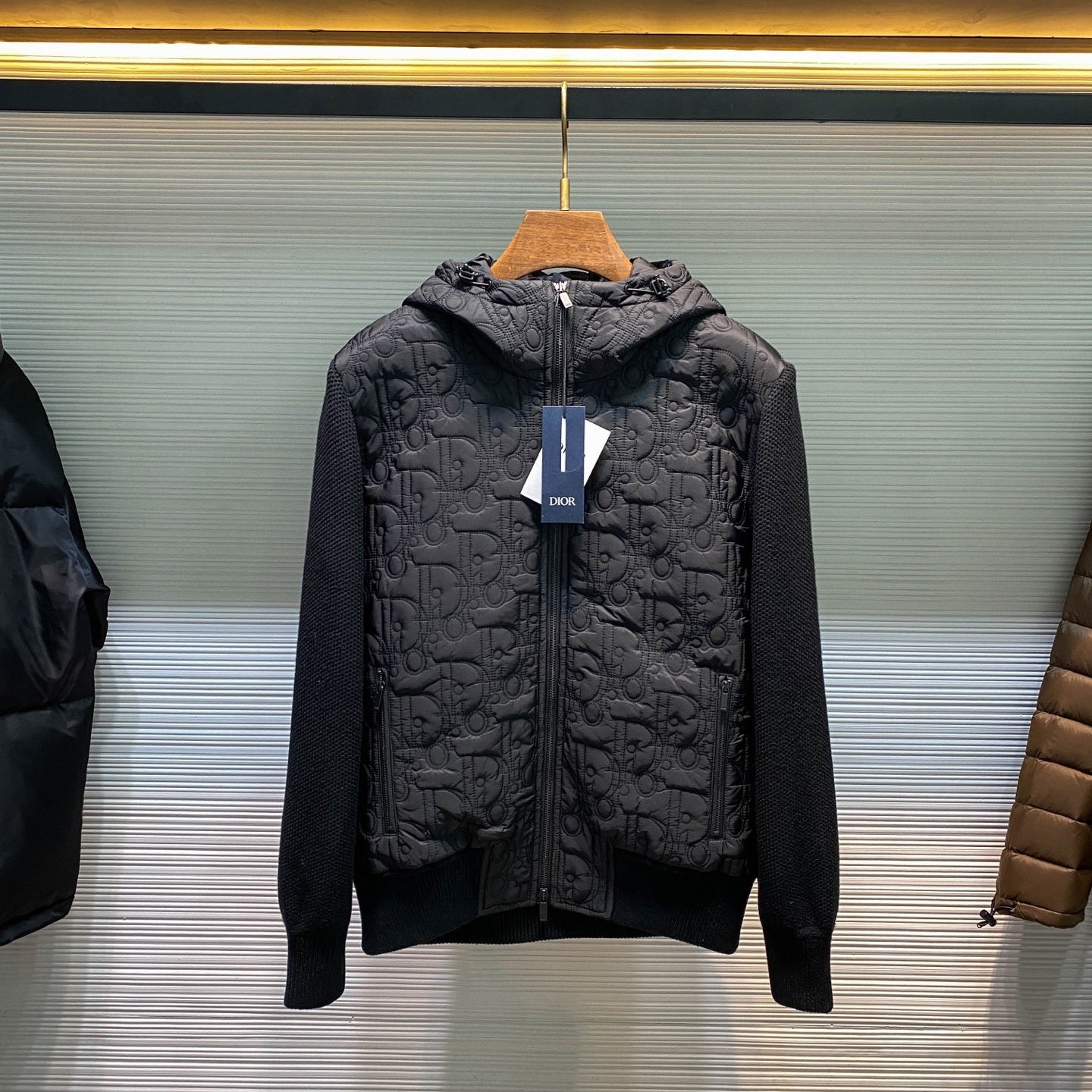 클래식 퀄팅자켓 (Classic quilted jacket)