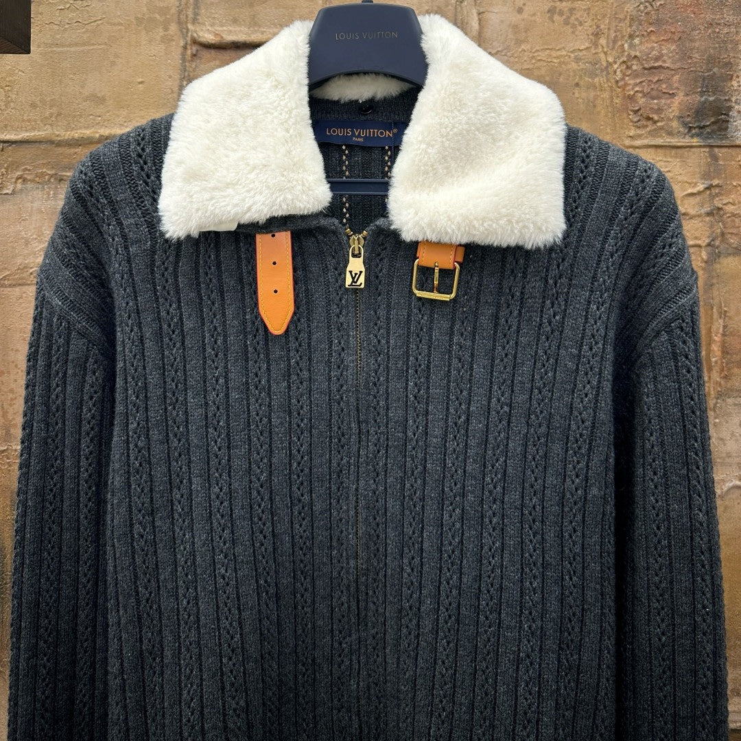 퍼 칼라 가디건 (Fur collar cardigan)