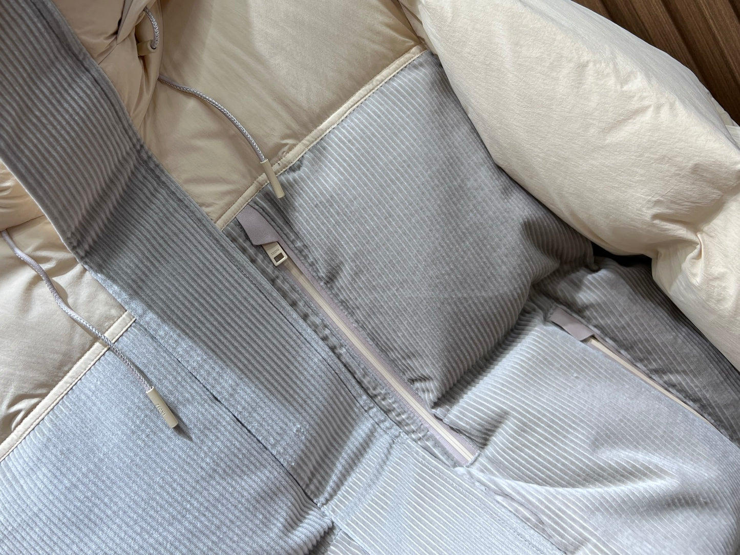 코어 다운 재킷 (core down jacket)