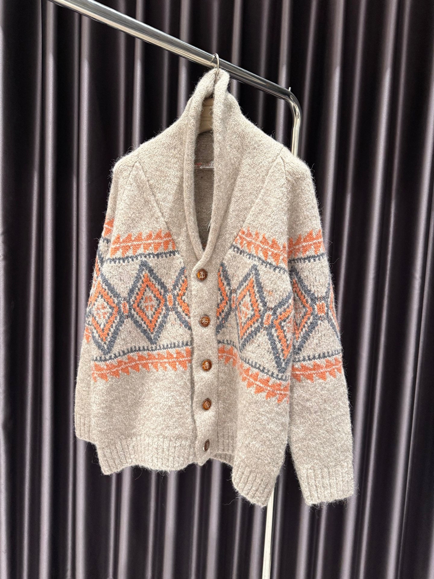 알파카 울 가디건 (Alpaca wool cardigan)