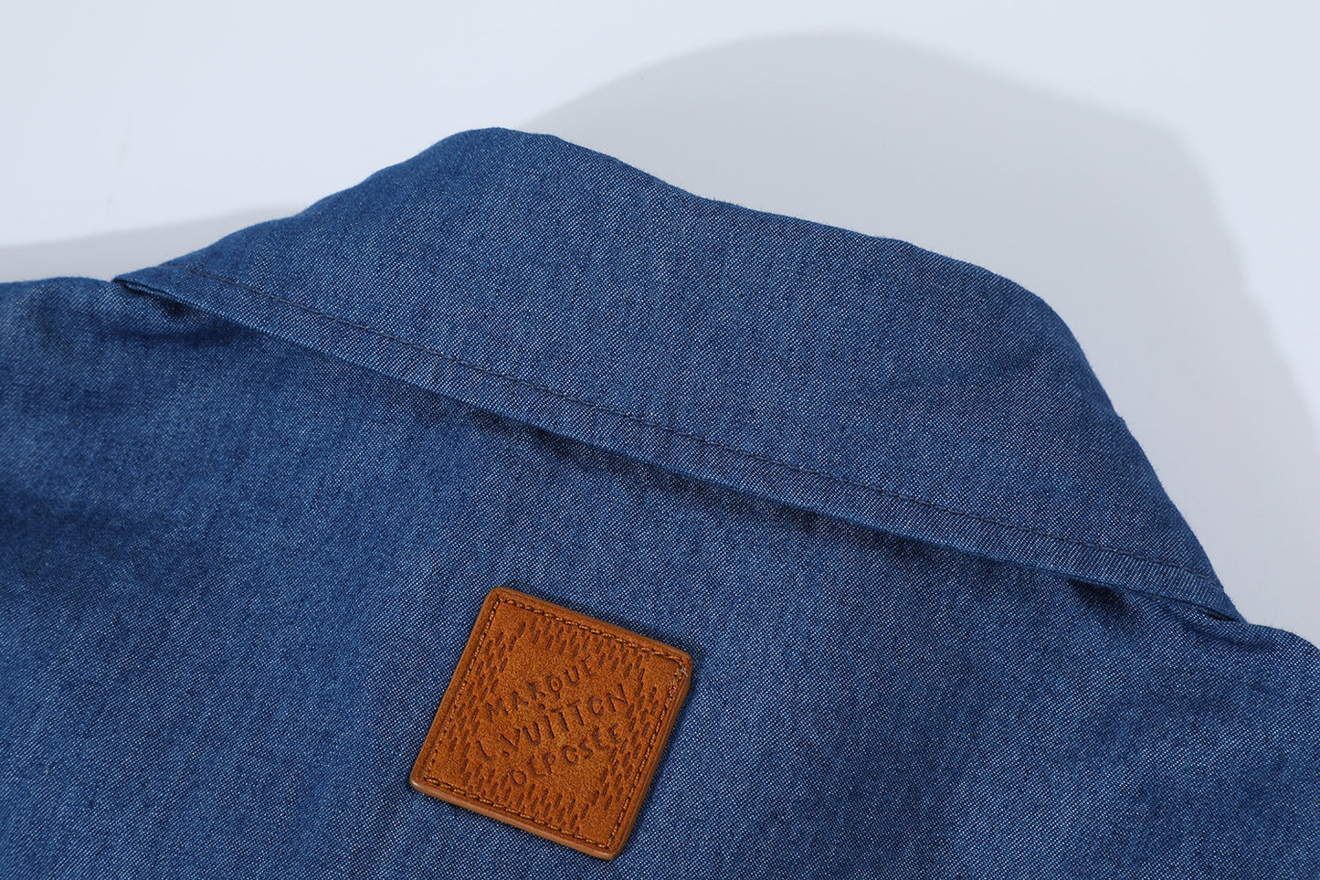 샴브레이 셔츠 (Chambray shirt)