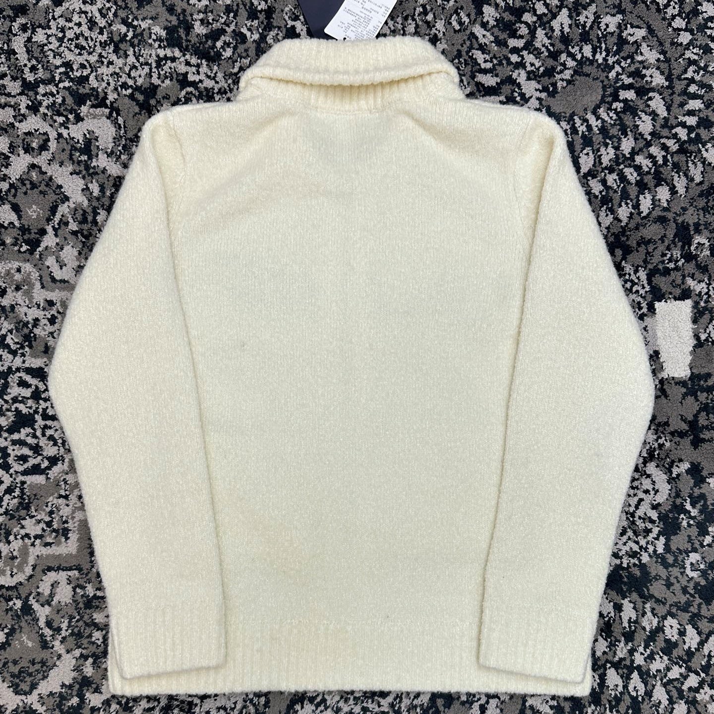 뉴 시즌 가디건 (New Season Cardigan)