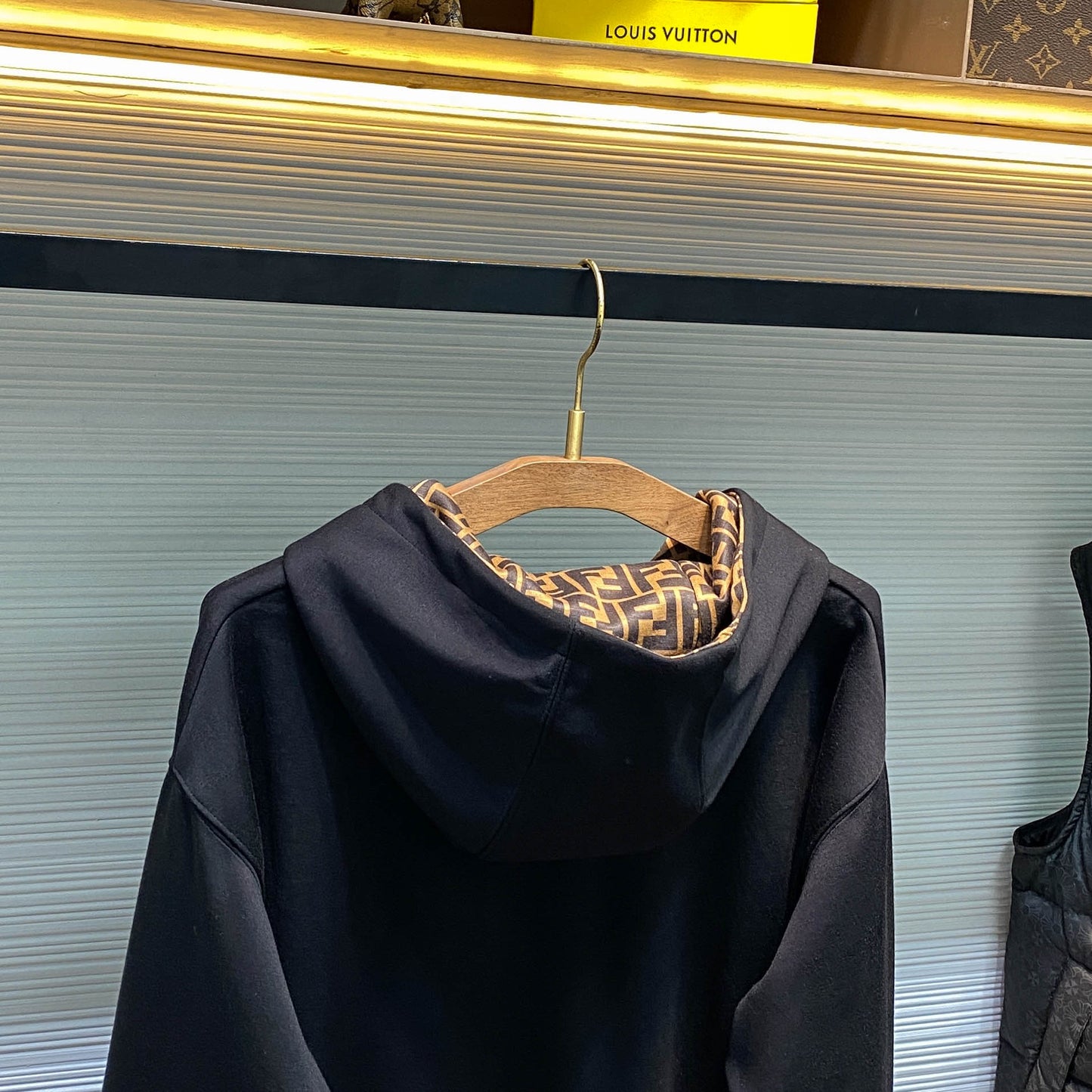 에어레이어 후드티셔츠 (Air-layer hoodie)