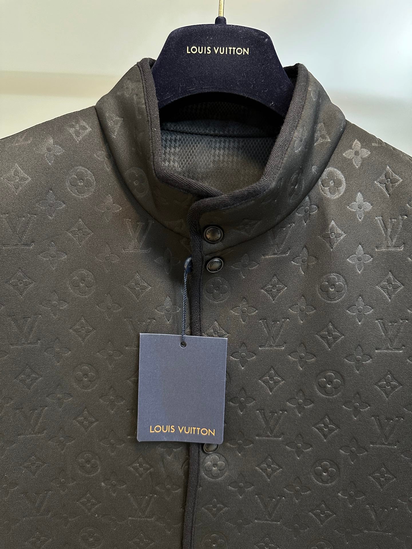 모노그램 리버시블 베스트 (Monogram reversible vest)