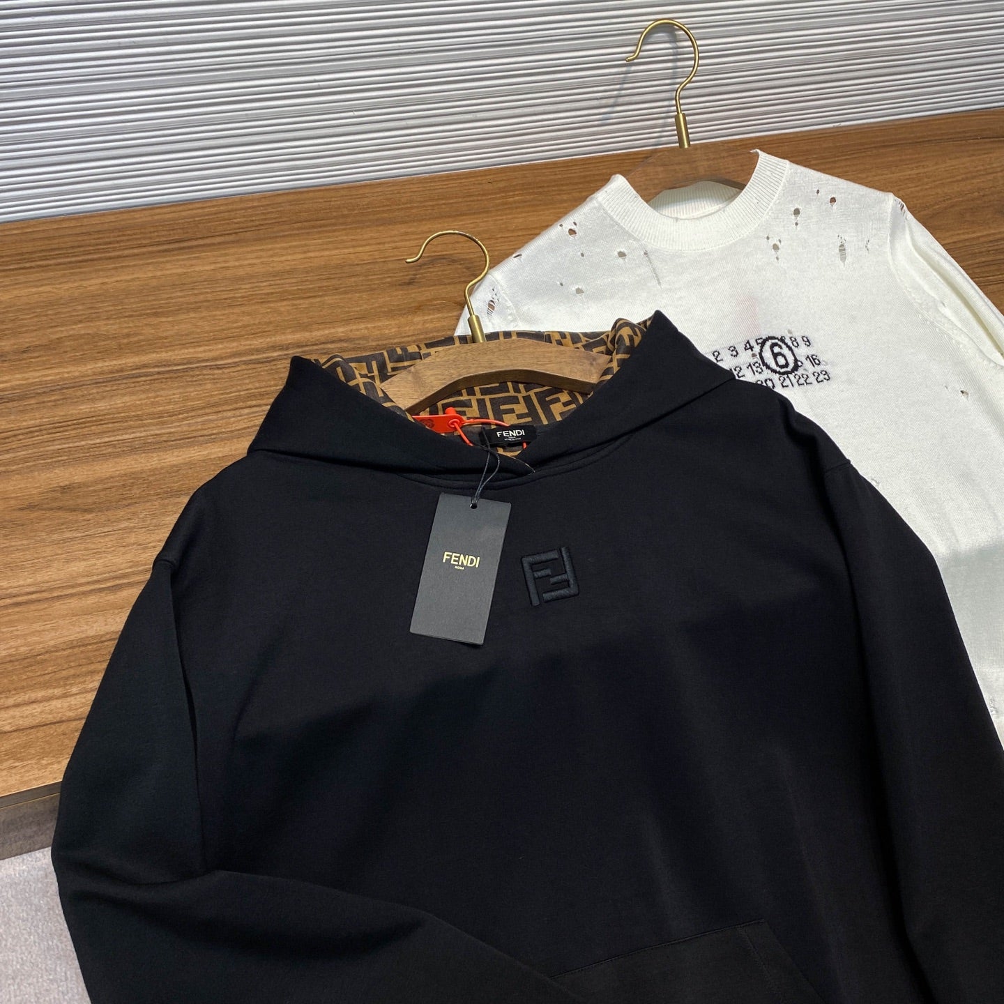 에어레이어 후드티셔츠 (Air-layer hoodie)