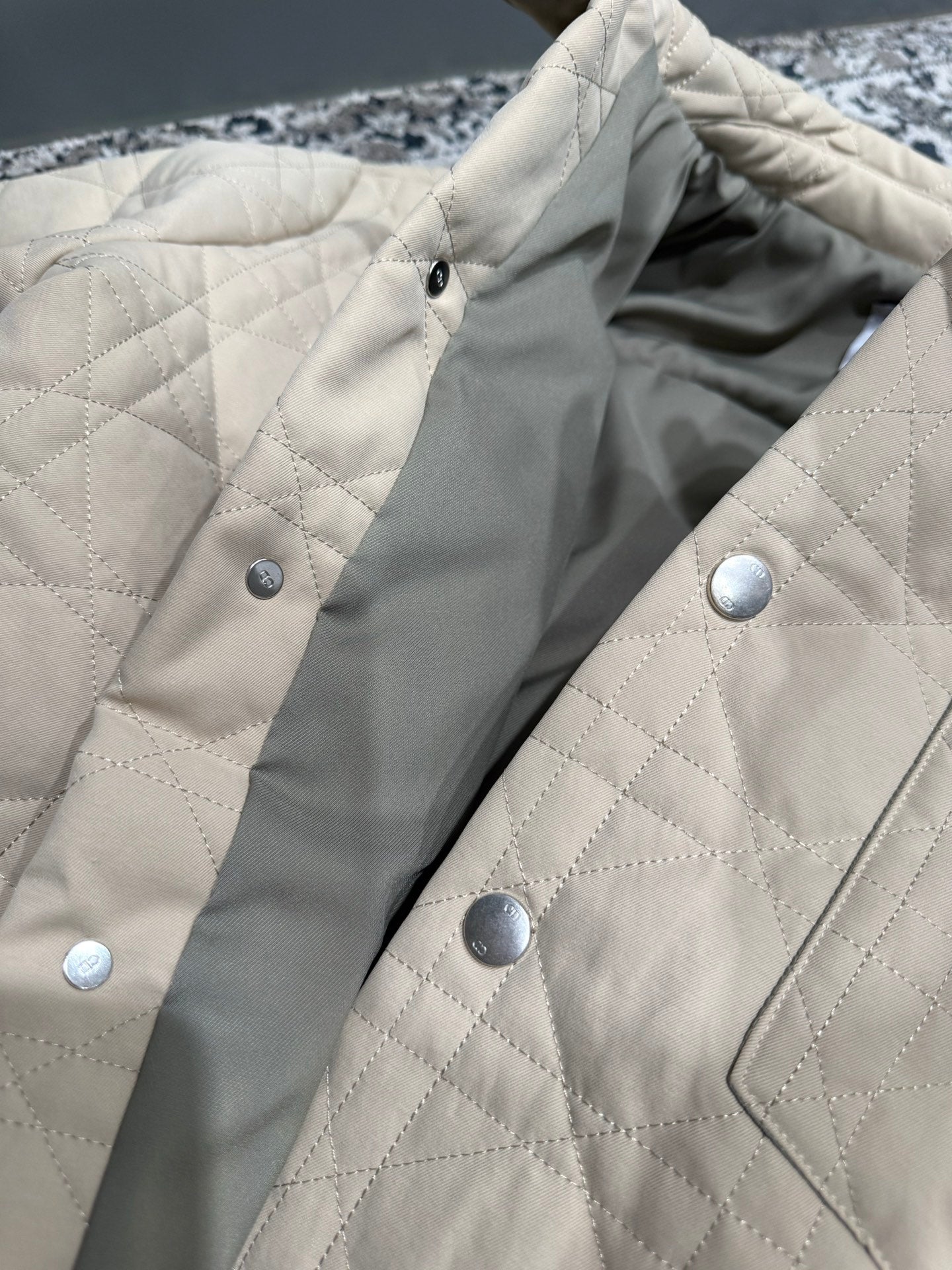까나쥬 패턴 재킷 (Cannage pattern jacket)