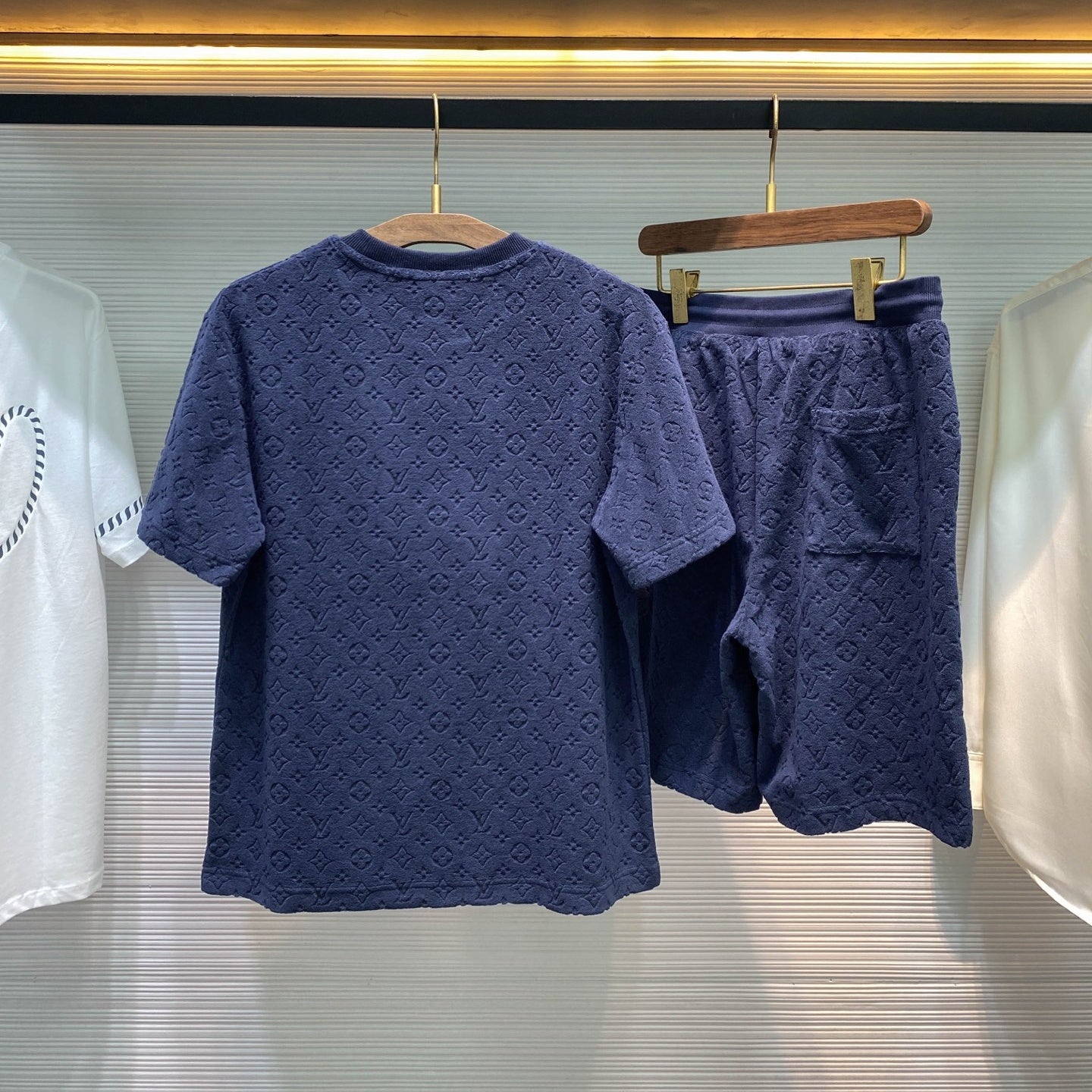 엠보싱 테리 반팔셋업 (Embossed terry short-sleeved set)
