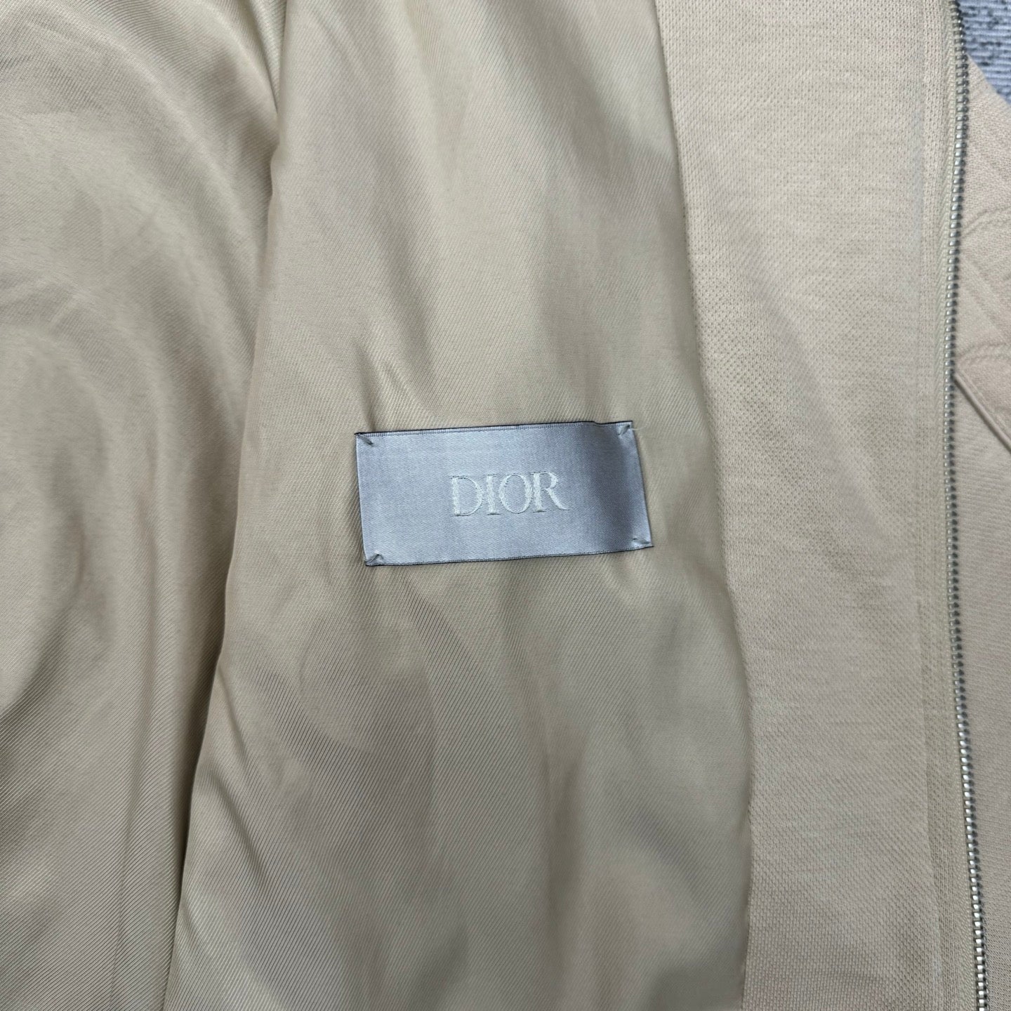 트랙 트레이닝복 (track training clothes)