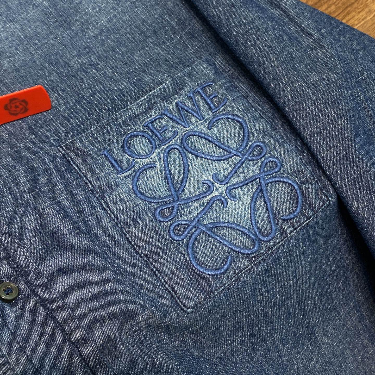 그라데이션 데님셔츠 (gradient denim shirt)