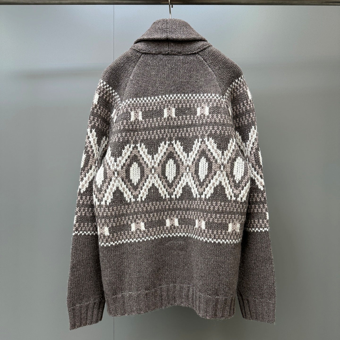 브레스티드 가디건 (breasted cardigan)